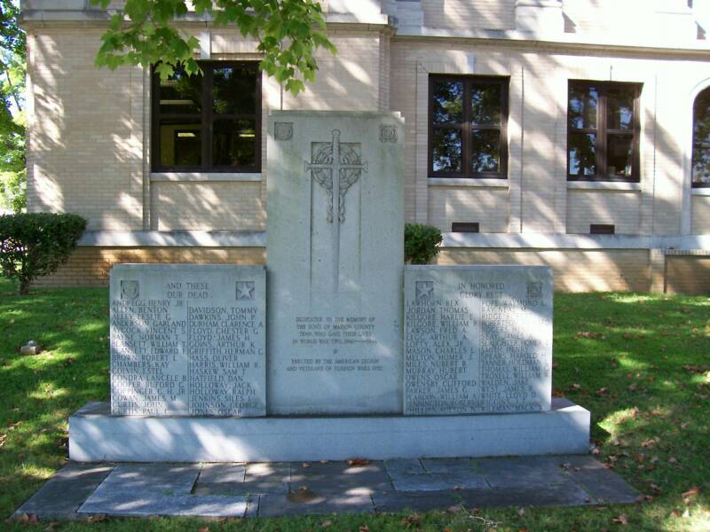 World War II Veterans' Memorial, photo courtesy of Dennis Lambert